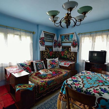 Busta House Hotell Bogdan Vodă Eksteriør bilde