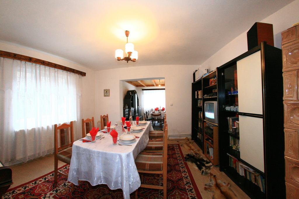 Busta House Hotell Bogdan Vodă Eksteriør bilde