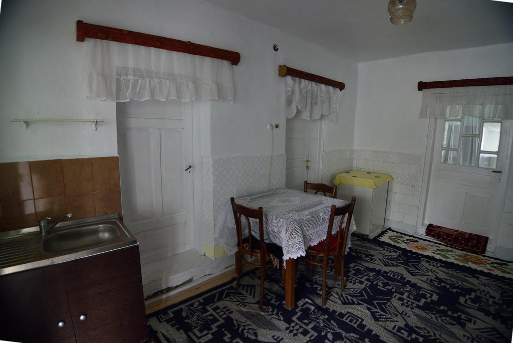 Busta House Hotell Bogdan Vodă Eksteriør bilde